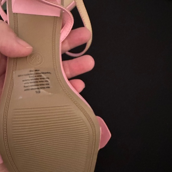 A New Day Pink Floral Sandals - Picture 4 of 5